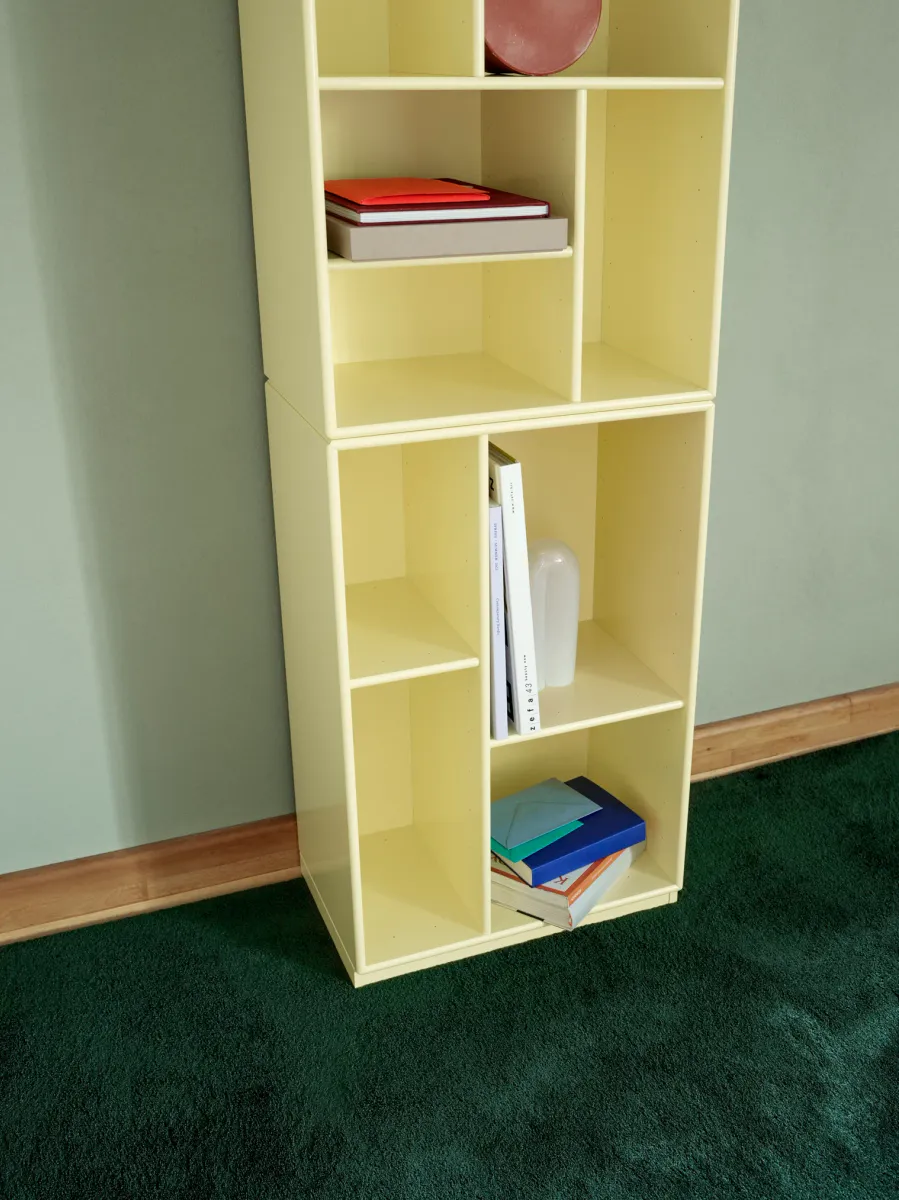 LOOM slim bookcase