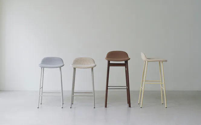Hovedbilde Form Barstool 65 cm Black Oak Full Upholstery