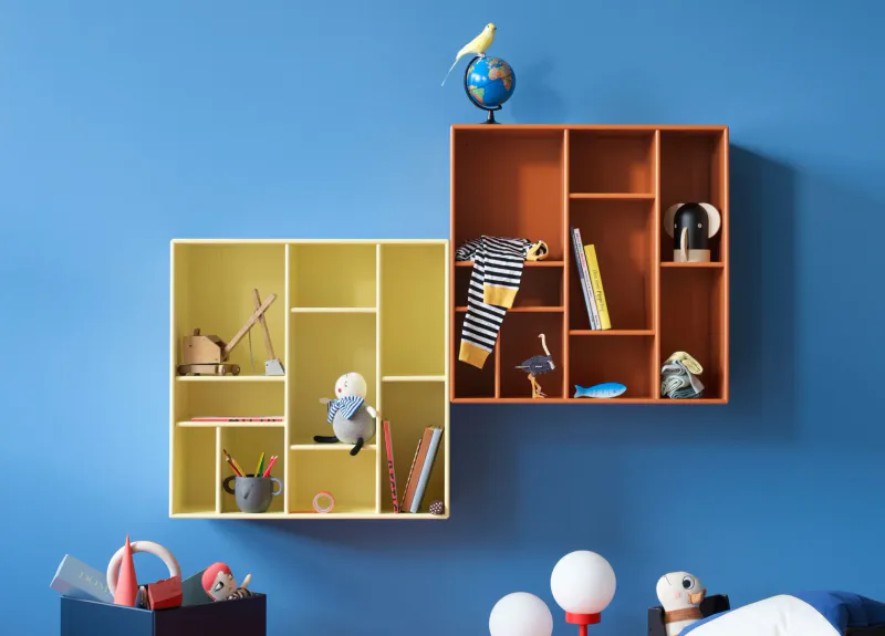 COMPILE decorative shelf