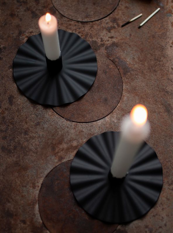 Krum Candle Holder
