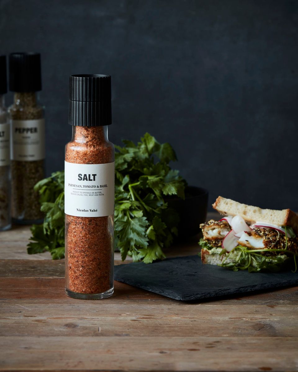 Salt - Parmesan, tomato & basil