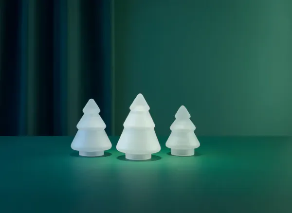 Hovedbilde Gran juletre frostet hvit