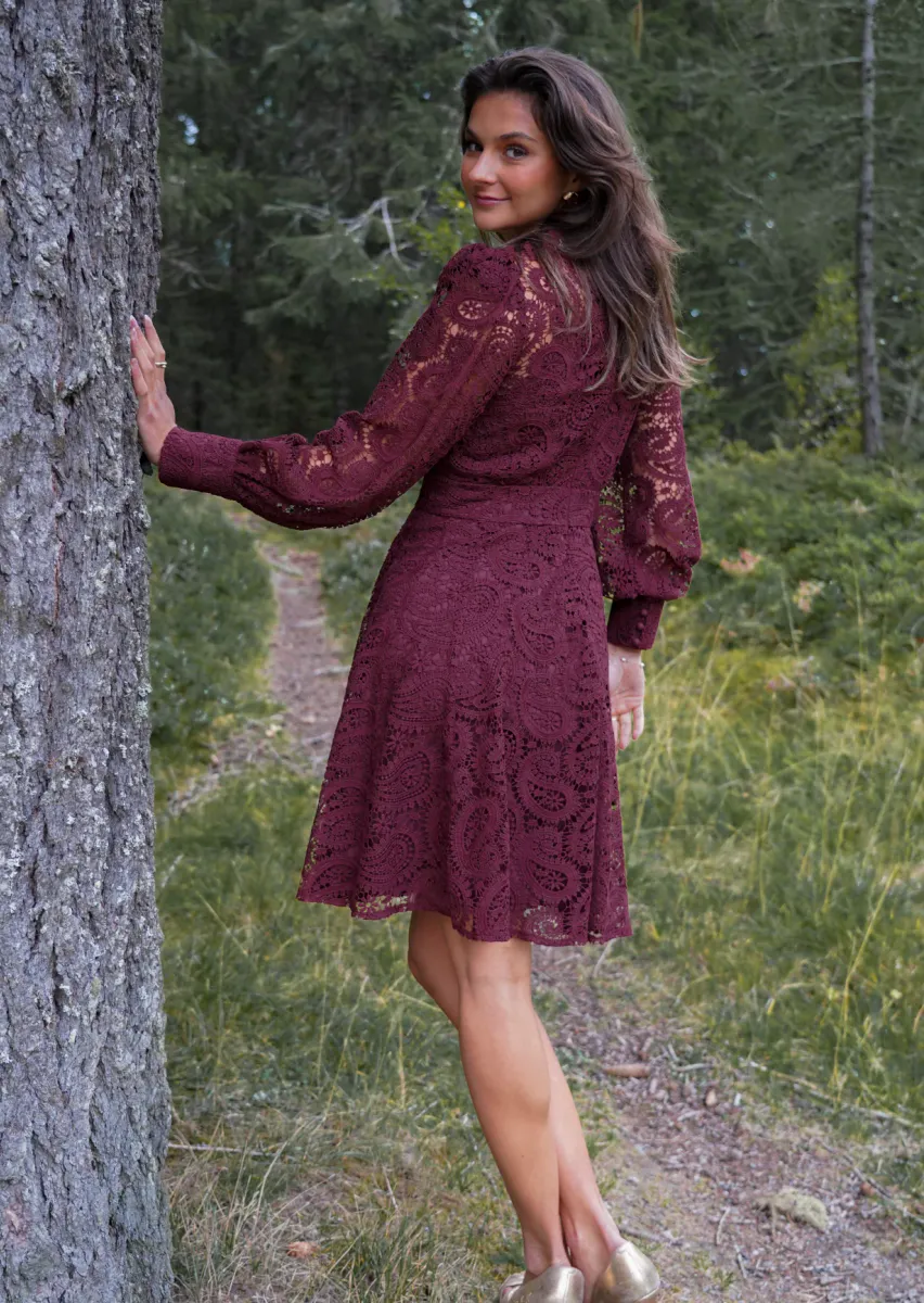 Lace Dress - Bordeaux