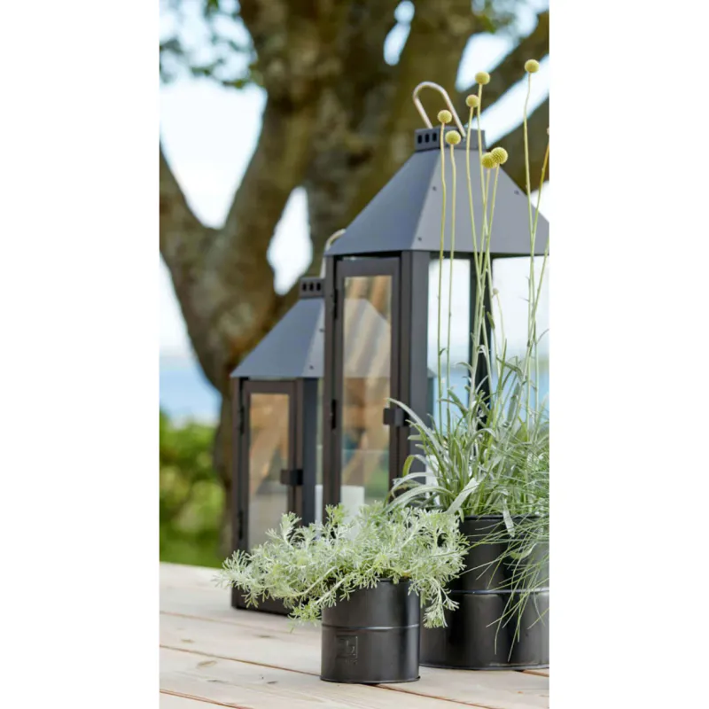 Black Maxi Lantern