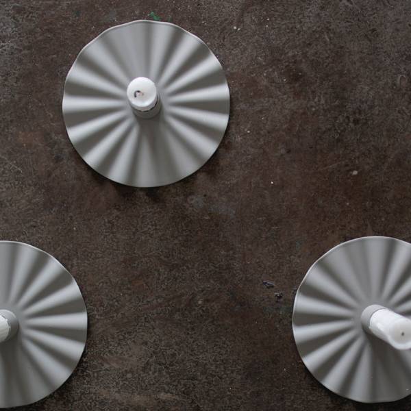 Krum Candle Holder