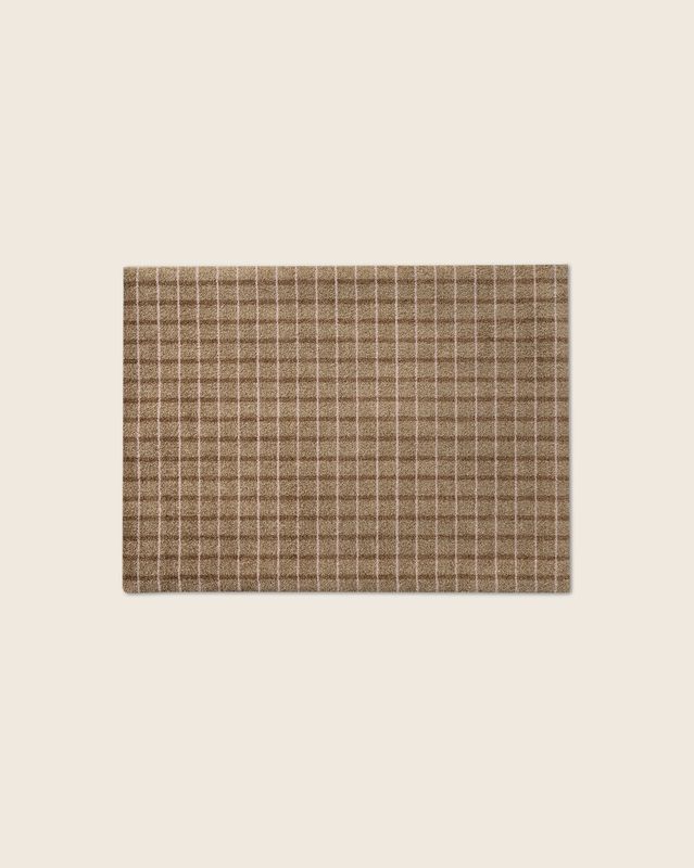 Grid Chocolate Strawberry dørmatte