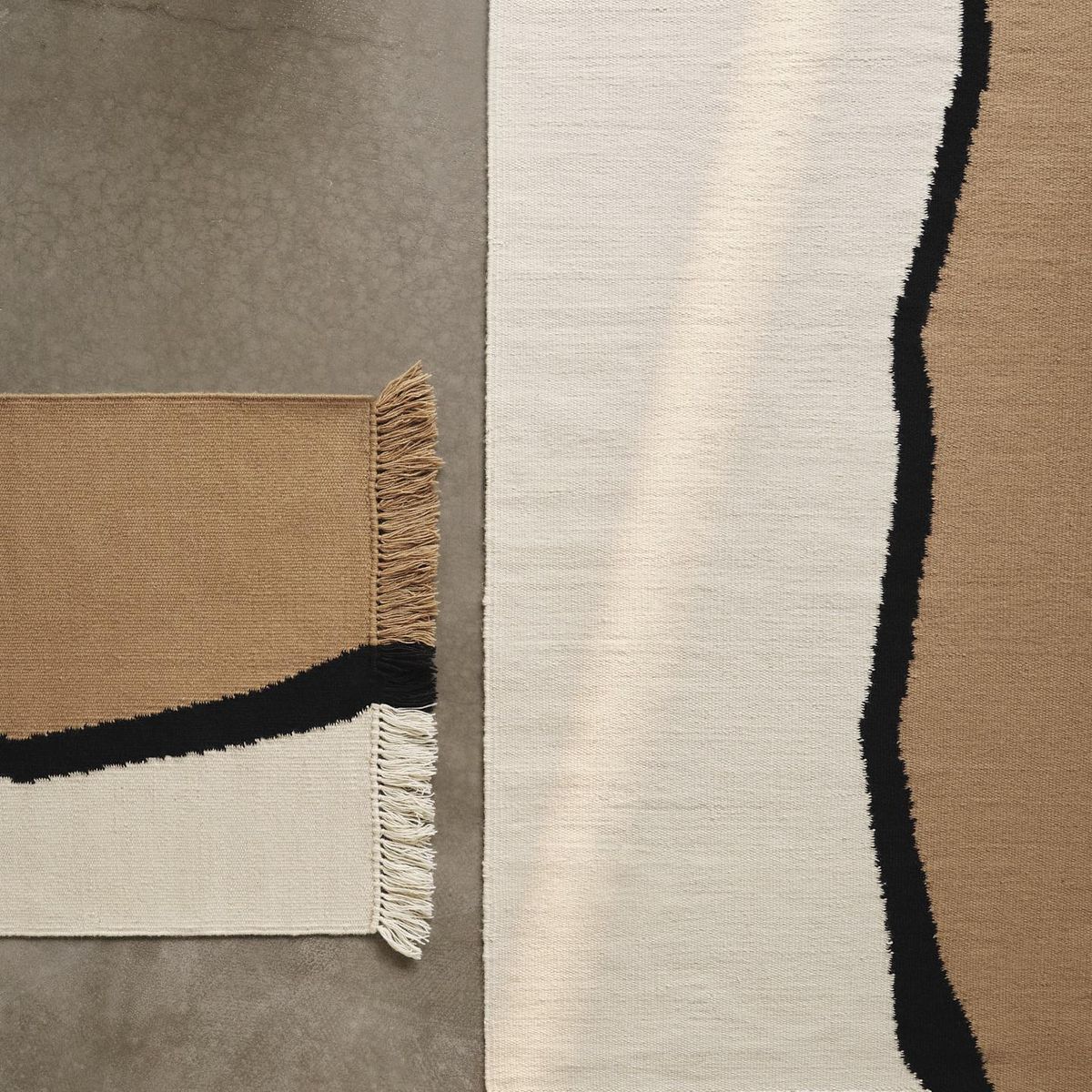 Soil Kelim Rug - Dark Sand/Off-white